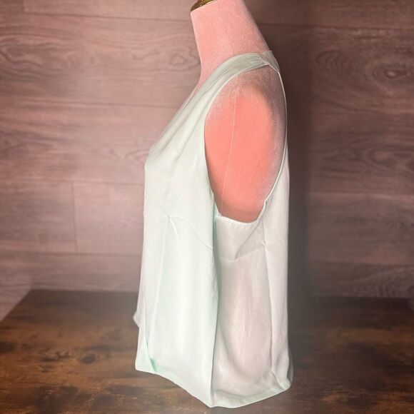 REVOLVE Krisa Surplice Front Racer Back Tank in Myth (Pale Mint Green) Large-NWT - Picture 5 of 16